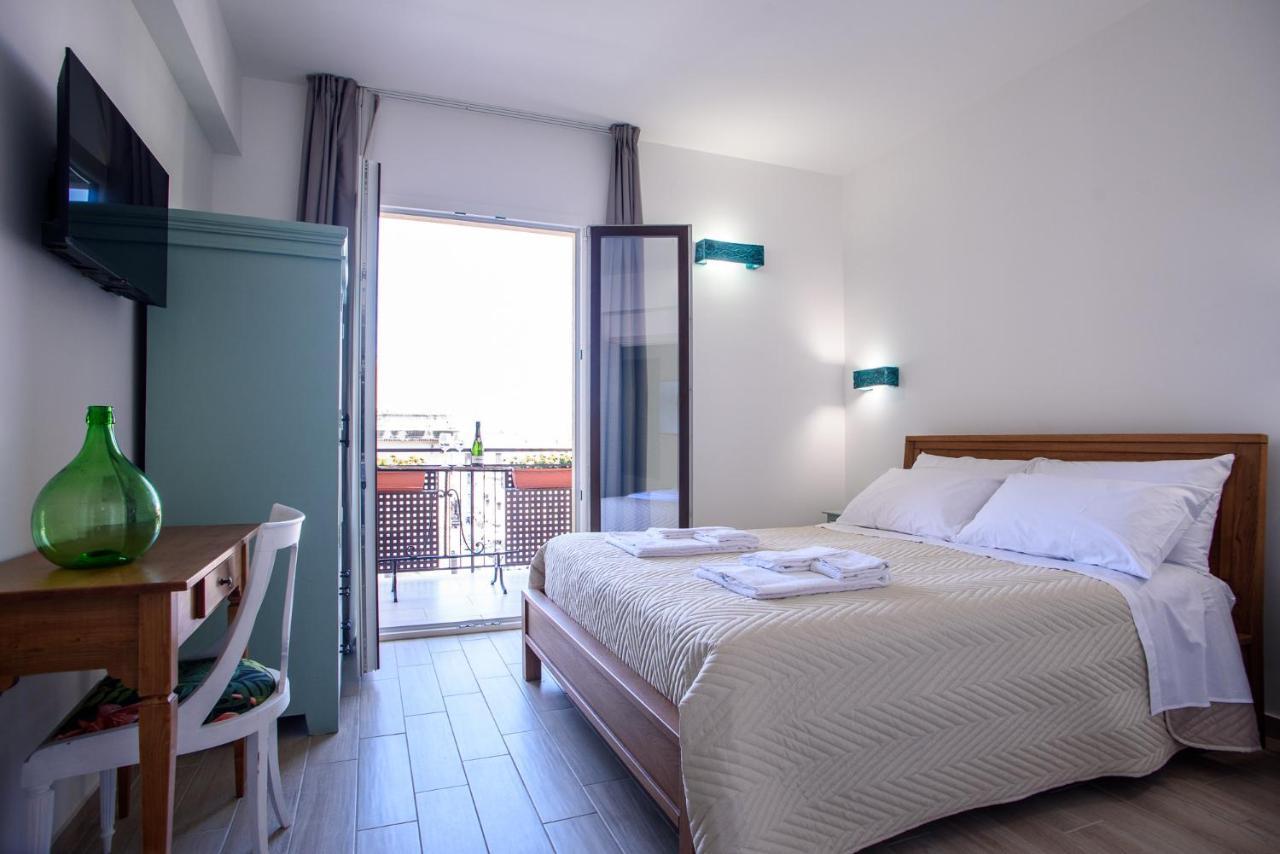 Central Station Apartments - Fanale Rentals Palermo Dış mekan fotoğraf