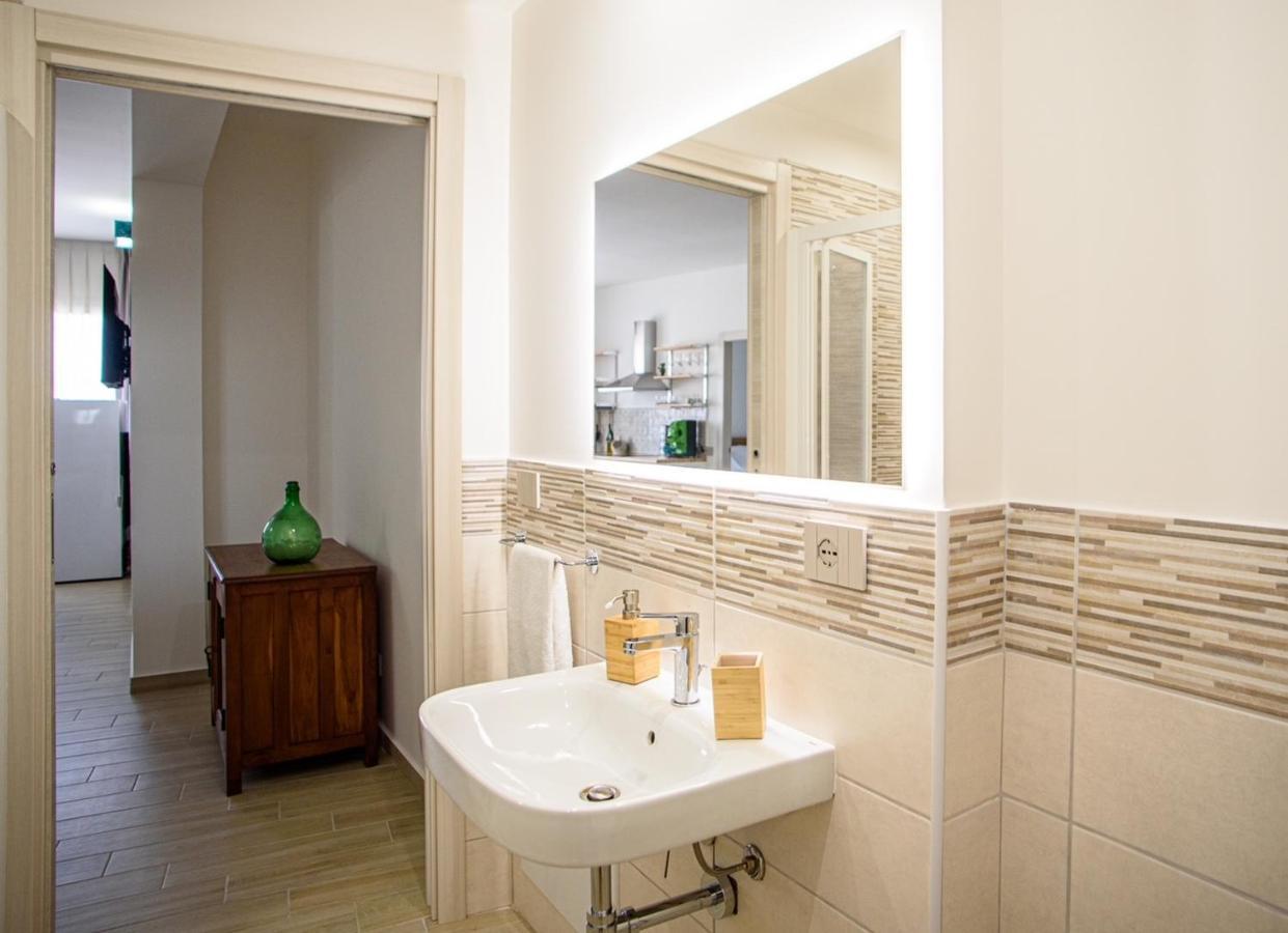 Central Station Apartments - Fanale Rentals Palermo Dış mekan fotoğraf
